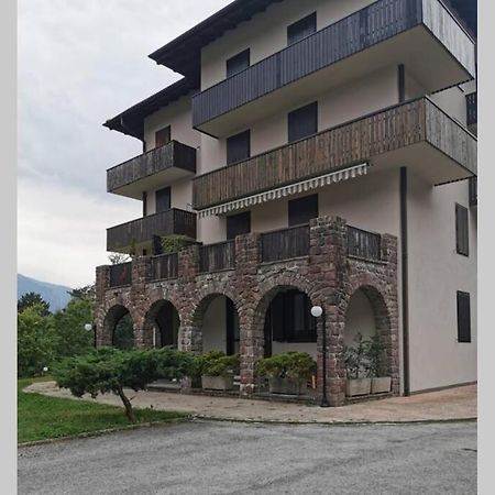 Appartamento Residence Castel Carlotta Levico Terme Zewnętrze zdjęcie